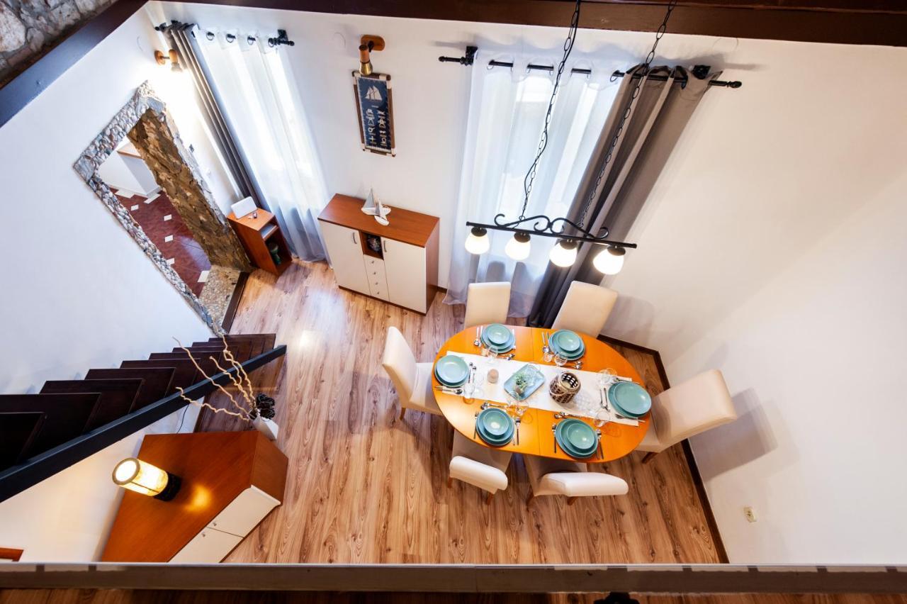 Ap Downtown Apartment Rovinj Eksteriør bilde