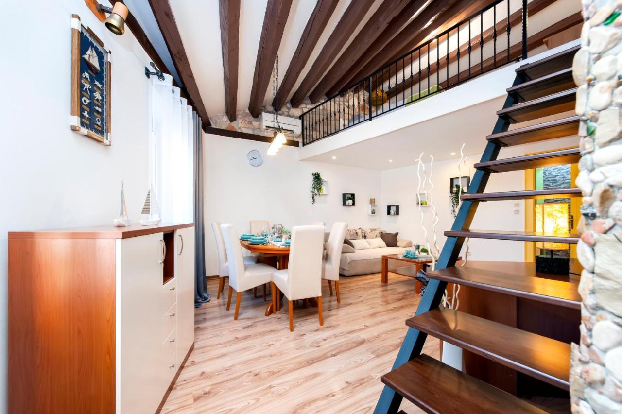 Ap Downtown Apartment Rovinj Eksteriør bilde